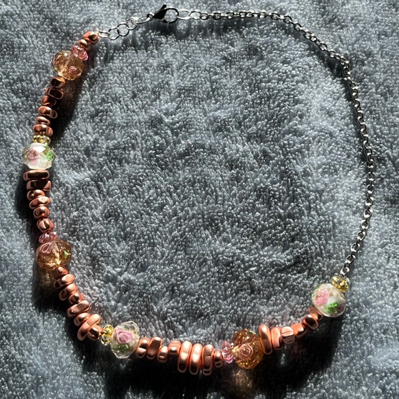 Rose gold beaded necklace - Picture 5 of 7